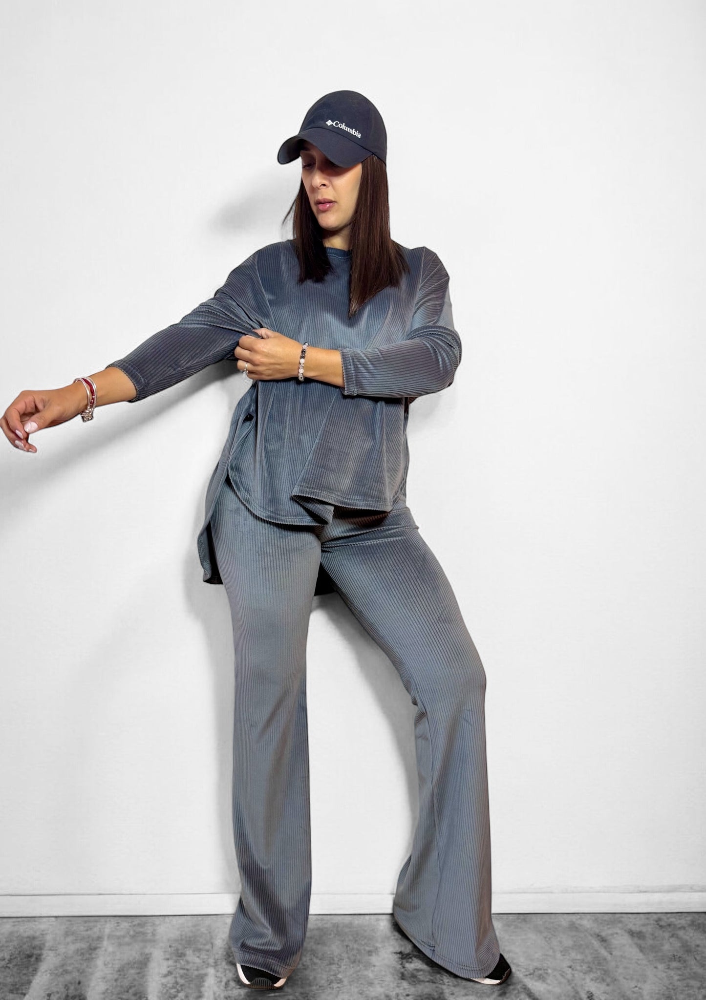 Conjunto Pantalón Oxford y buzo redondo