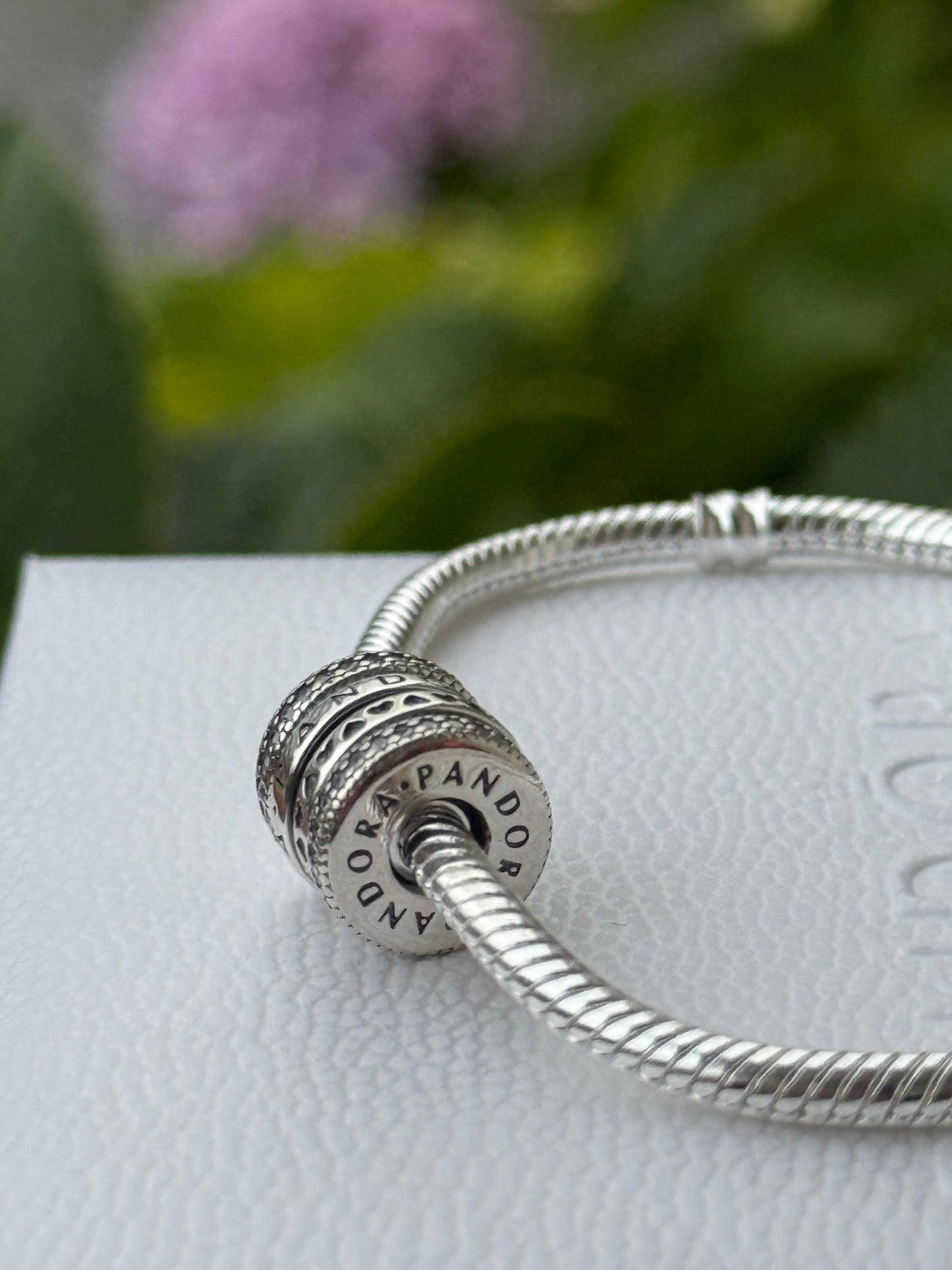 Charms separador Pandora